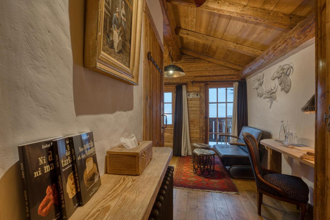 Le Vieux Chalet ラ・クリュサ エクステリア 写真