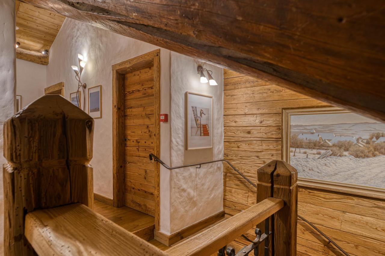 Le Vieux Chalet ラ・クリュサ エクステリア 写真