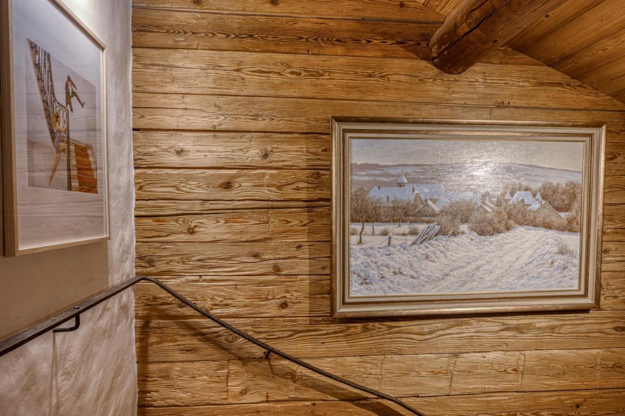 Le Vieux Chalet ラ・クリュサ エクステリア 写真