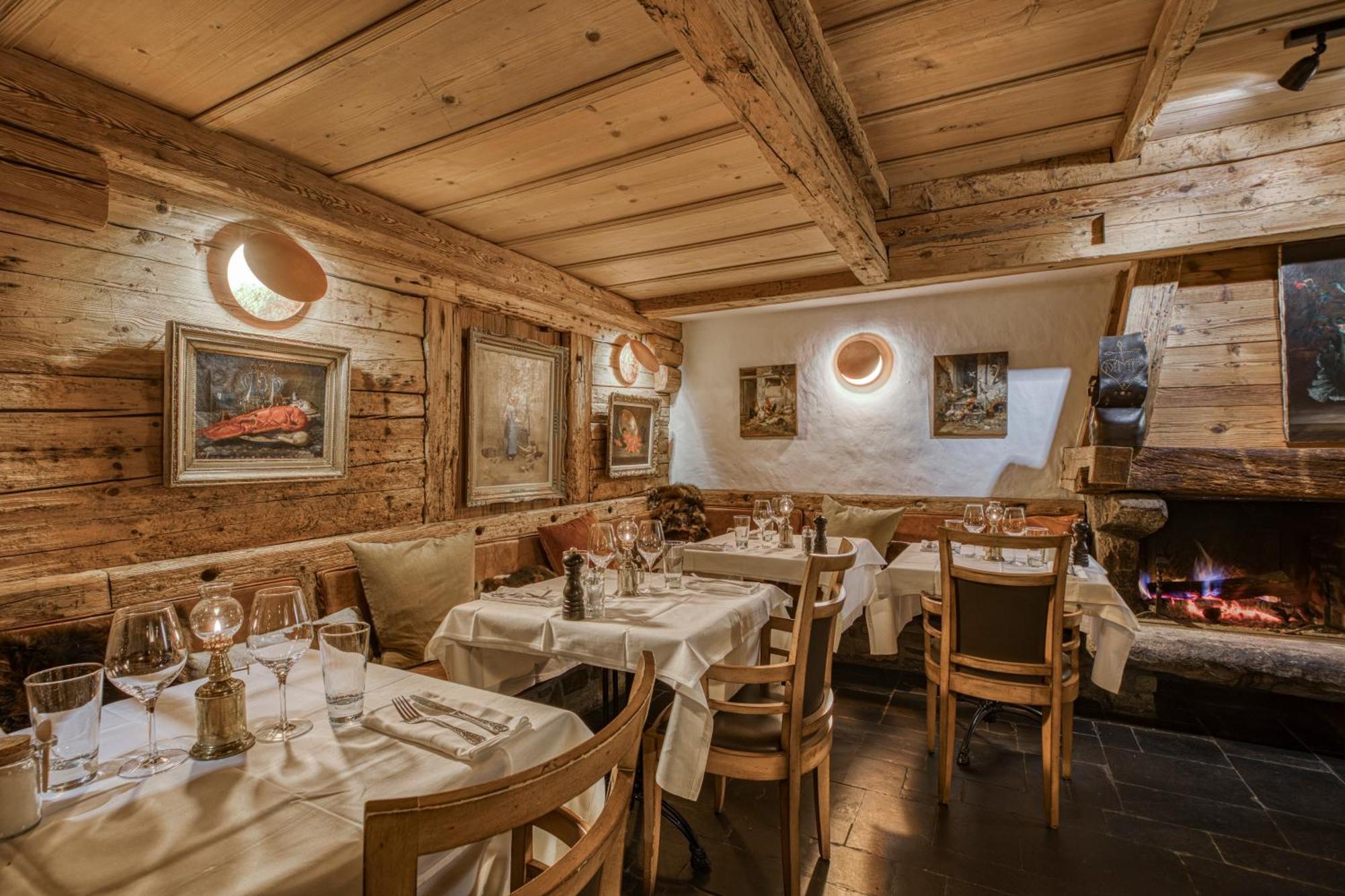 Le Vieux Chalet ラ・クリュサ エクステリア 写真