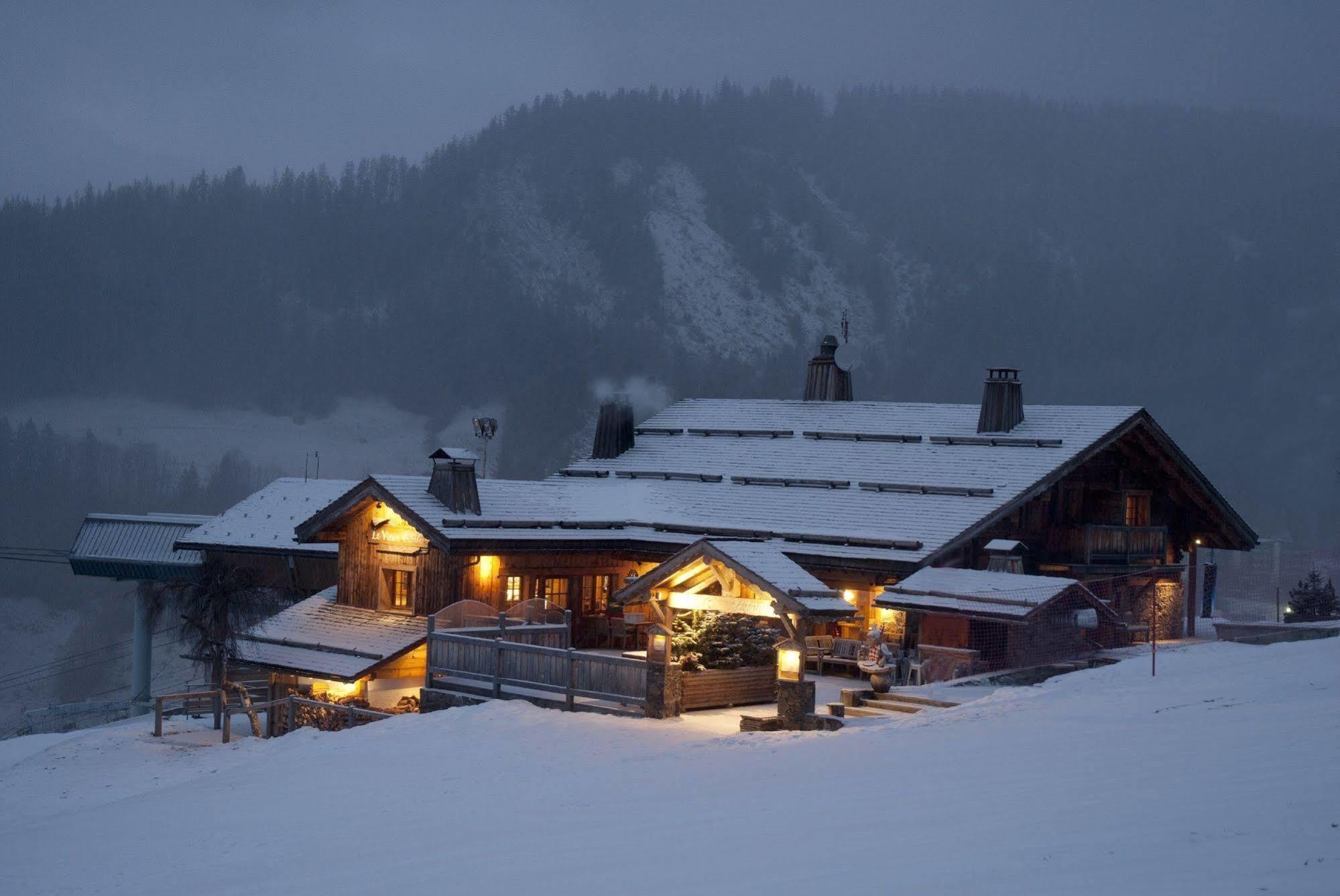 Le Vieux Chalet ラ・クリュサ エクステリア 写真