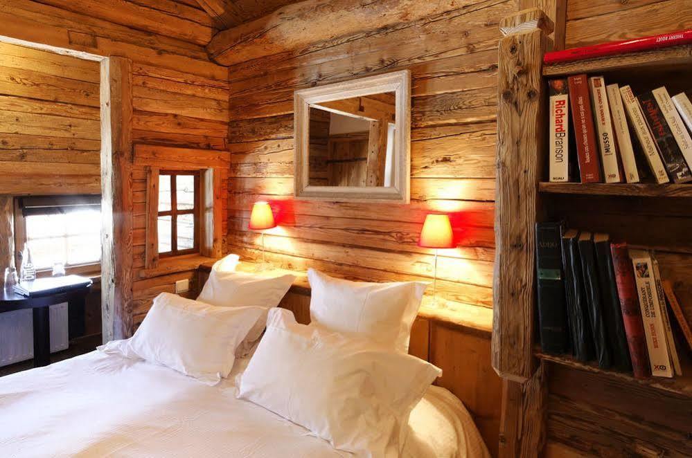 Le Vieux Chalet ラ・クリュサ エクステリア 写真