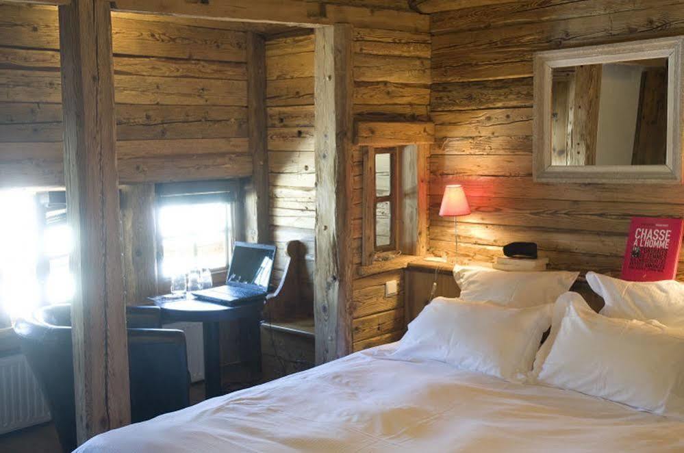 Le Vieux Chalet ラ・クリュサ エクステリア 写真