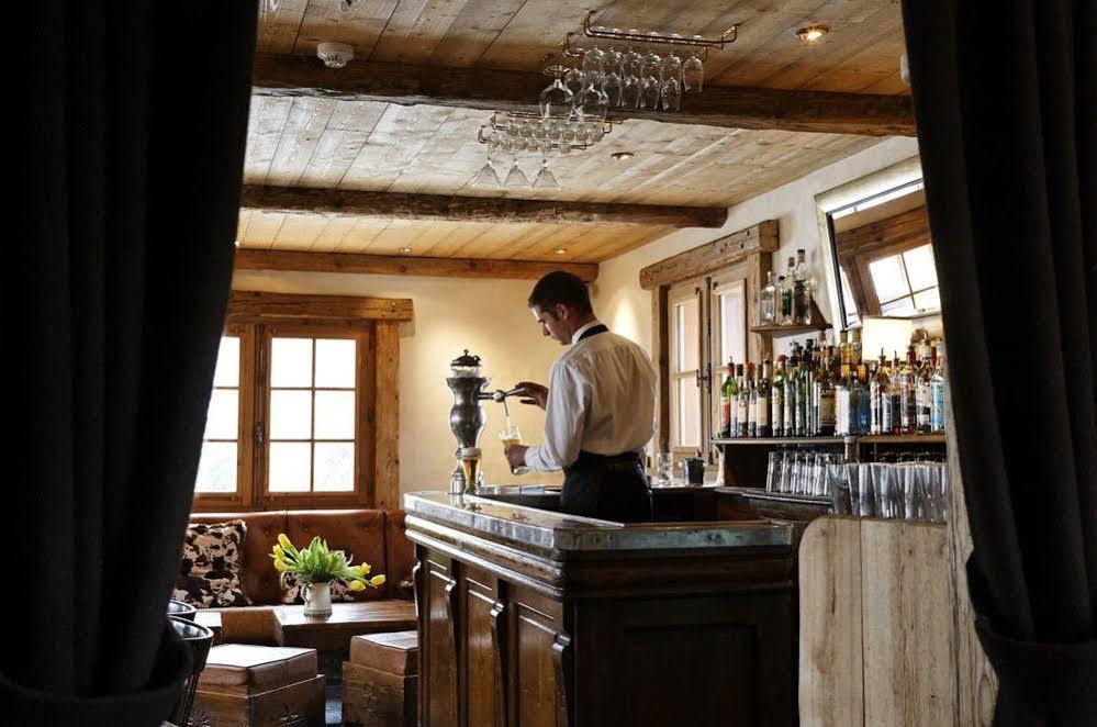 Le Vieux Chalet ラ・クリュサ エクステリア 写真